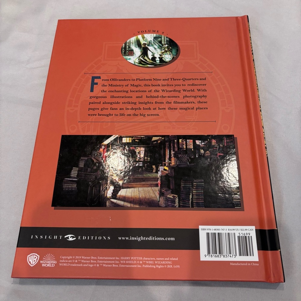 Harry Potter Film Vault Books 1 2 3 4 Diagon Alley Hogwarts Horcruxes Hallows + - Picture 7 of 12